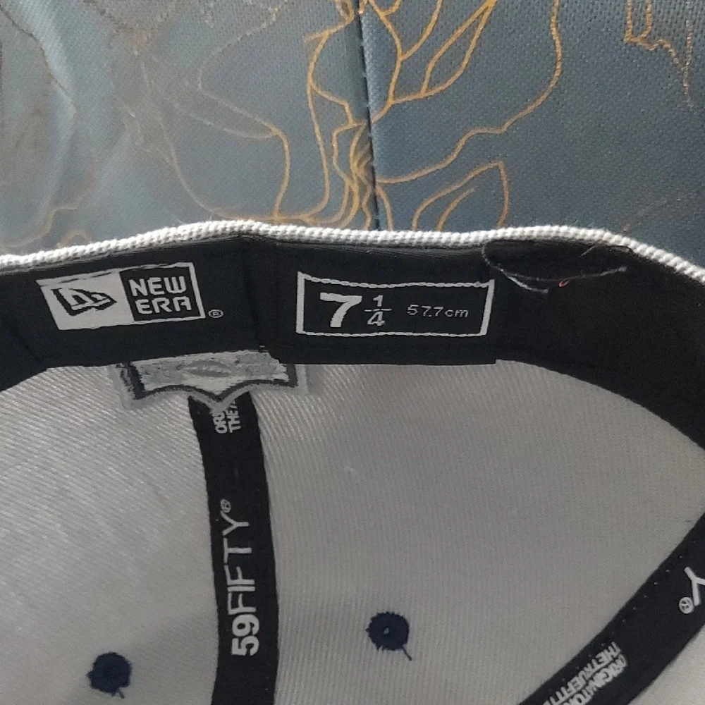 New Era Gray and Blue Star Logo Hat - Picture 2 of 3